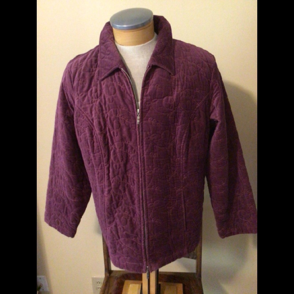 Plus Denim & Co Maroon Zippered Quilted Jacket